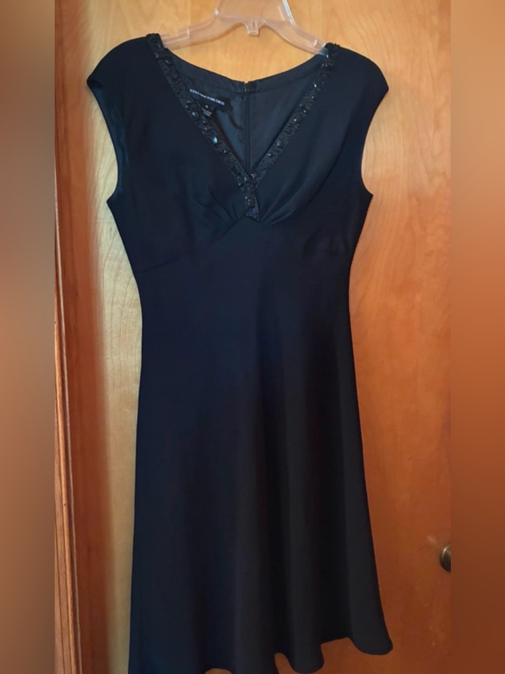 Jones New York Black Beaded V-Neck Midi Dress